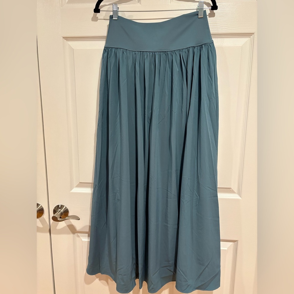 HALARA Women's Maxi Skirt in Teal